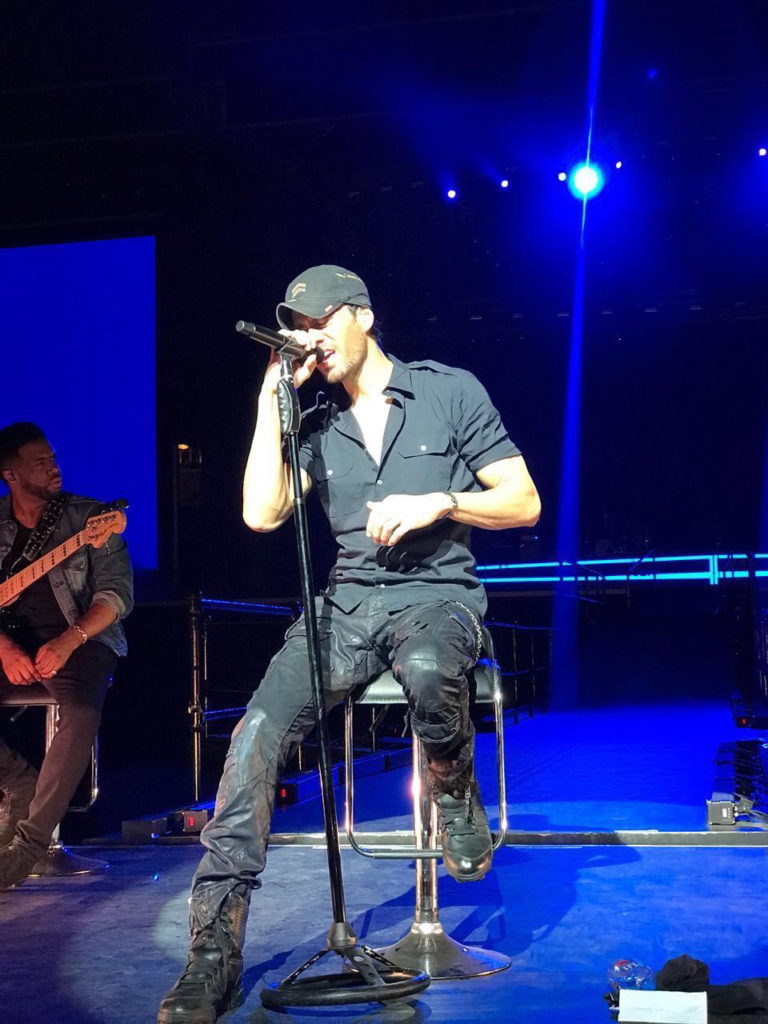 enrique-iglesias-concert-the-point-dubai-1